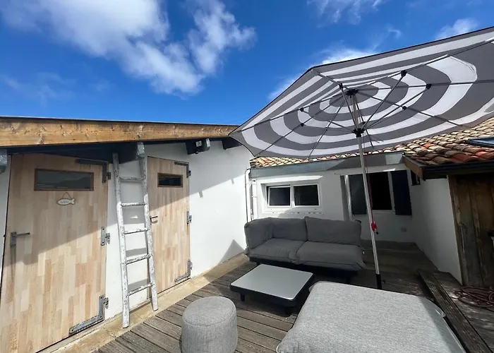 Beautiful For 8 People With Pool Vila *