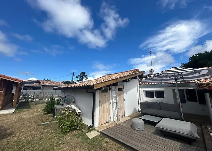 Vila Beautiful For 8 People With Pool