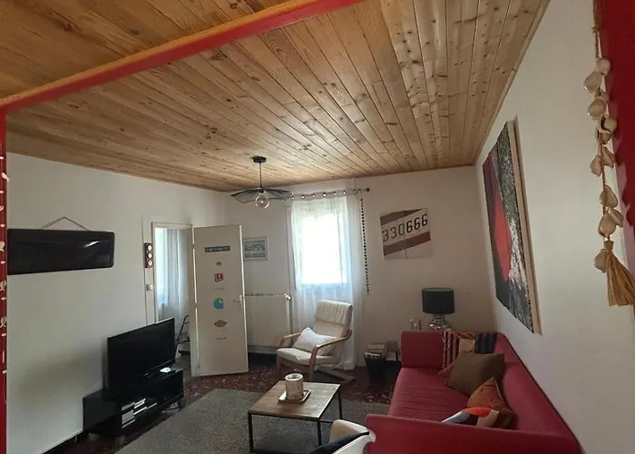 Beautiful For 8 People With Pool Vila *